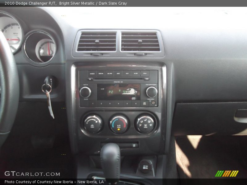 Bright Silver Metallic / Dark Slate Gray 2010 Dodge Challenger R/T