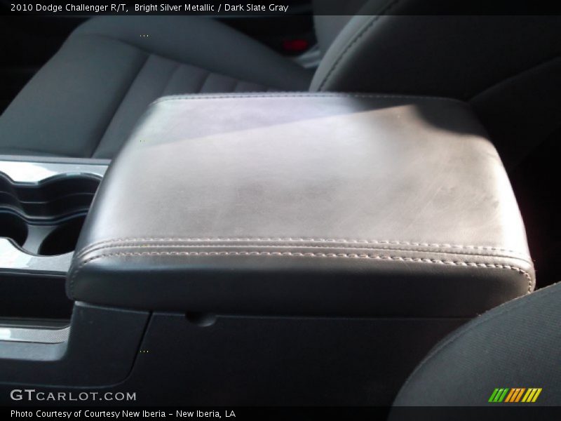Bright Silver Metallic / Dark Slate Gray 2010 Dodge Challenger R/T