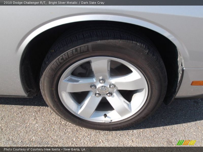 Bright Silver Metallic / Dark Slate Gray 2010 Dodge Challenger R/T