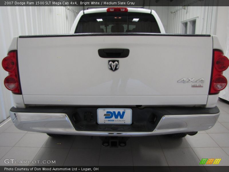 Bright White / Medium Slate Gray 2007 Dodge Ram 1500 SLT Mega Cab 4x4