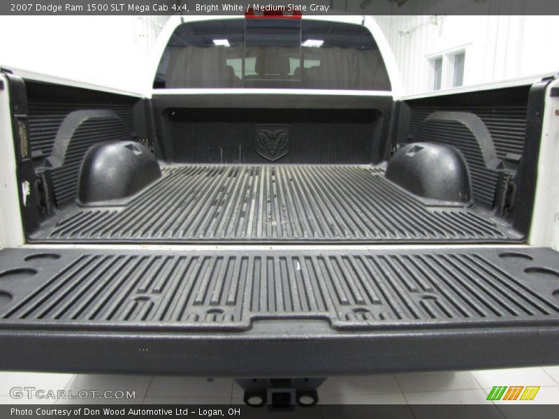 Bright White / Medium Slate Gray 2007 Dodge Ram 1500 SLT Mega Cab 4x4