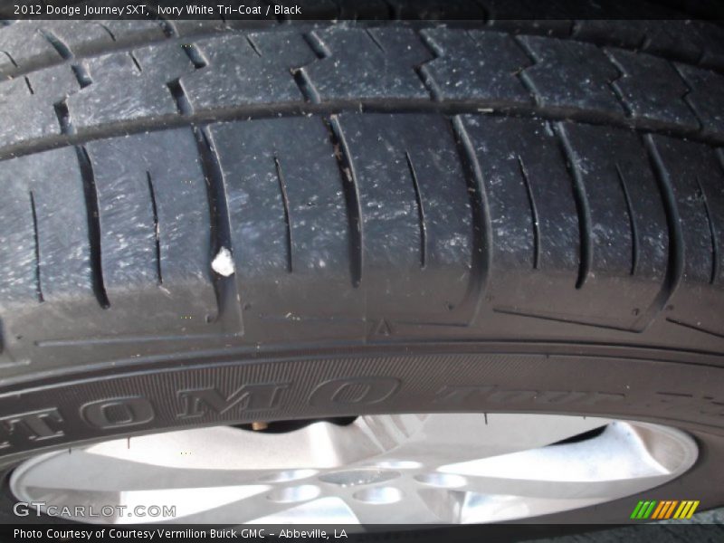 Ivory White Tri-Coat / Black 2012 Dodge Journey SXT