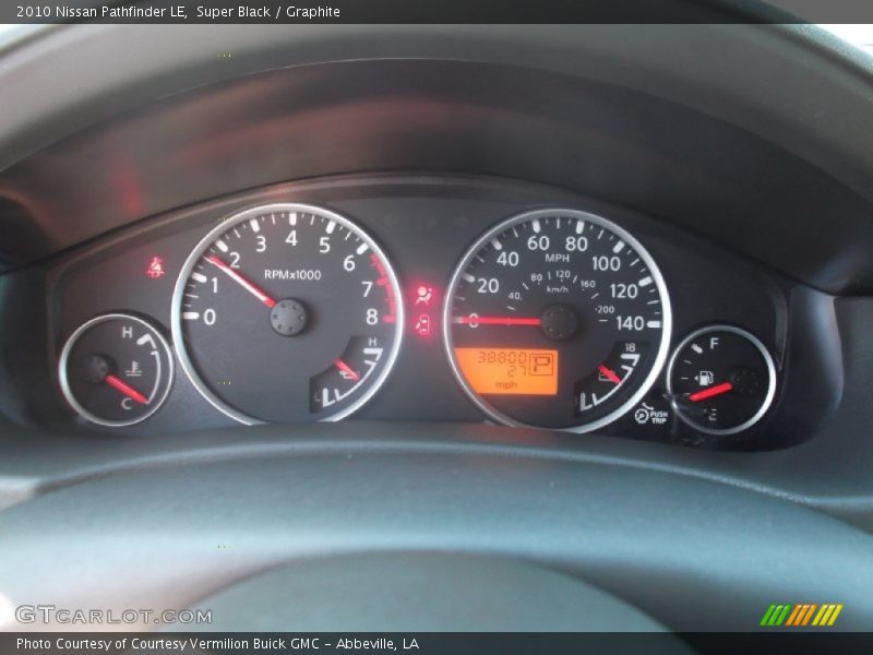Super Black / Graphite 2010 Nissan Pathfinder LE