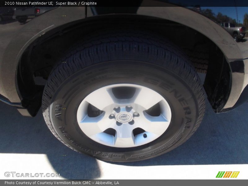 Super Black / Graphite 2010 Nissan Pathfinder LE