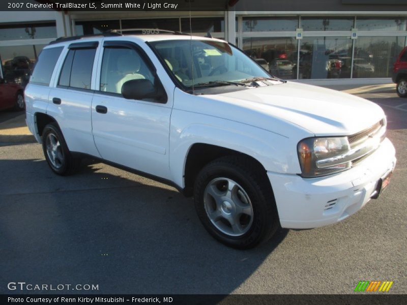 Summit White / Light Gray 2007 Chevrolet TrailBlazer LS