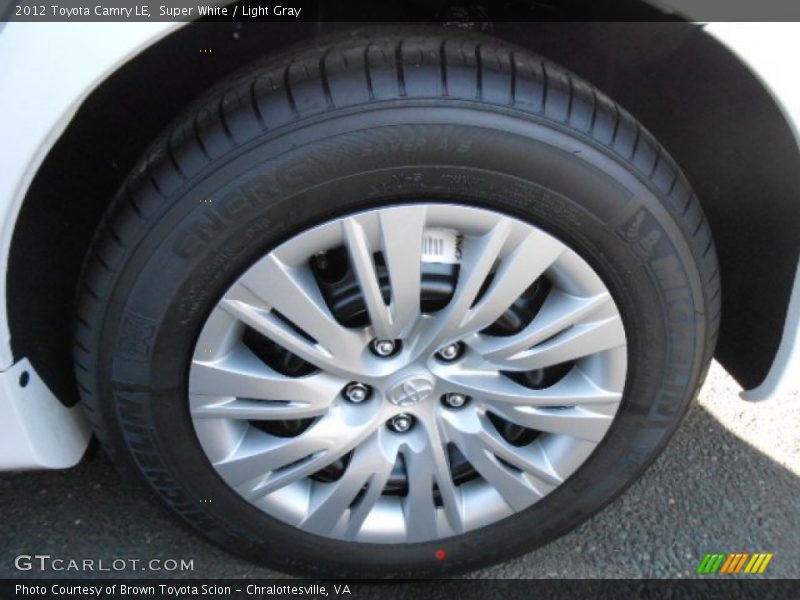 Super White / Light Gray 2012 Toyota Camry LE