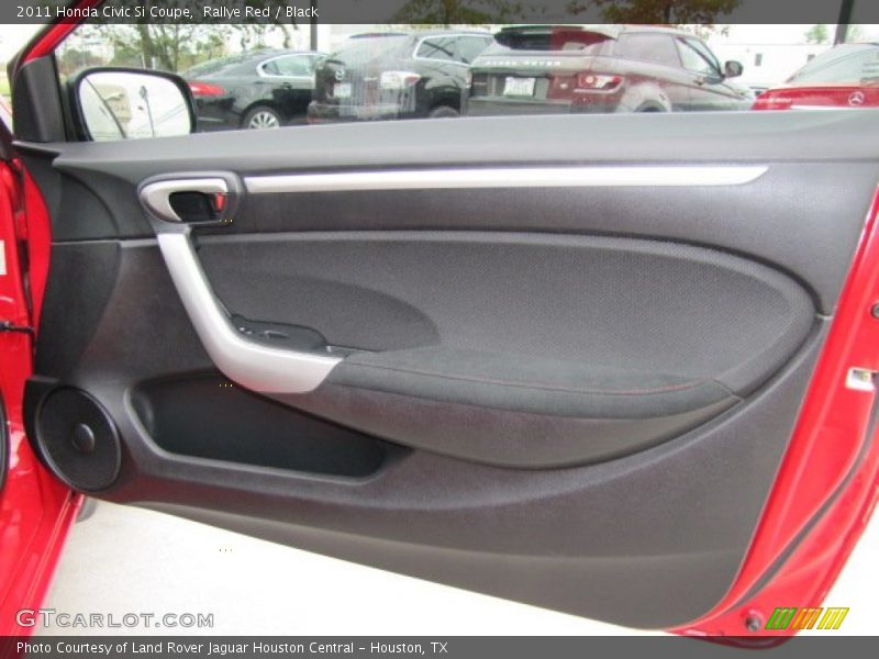 Door Panel of 2011 Civic Si Coupe