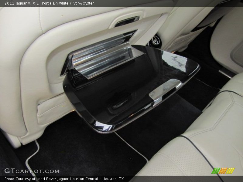 Porcelain White / Ivory/Oyster 2011 Jaguar XJ XJL