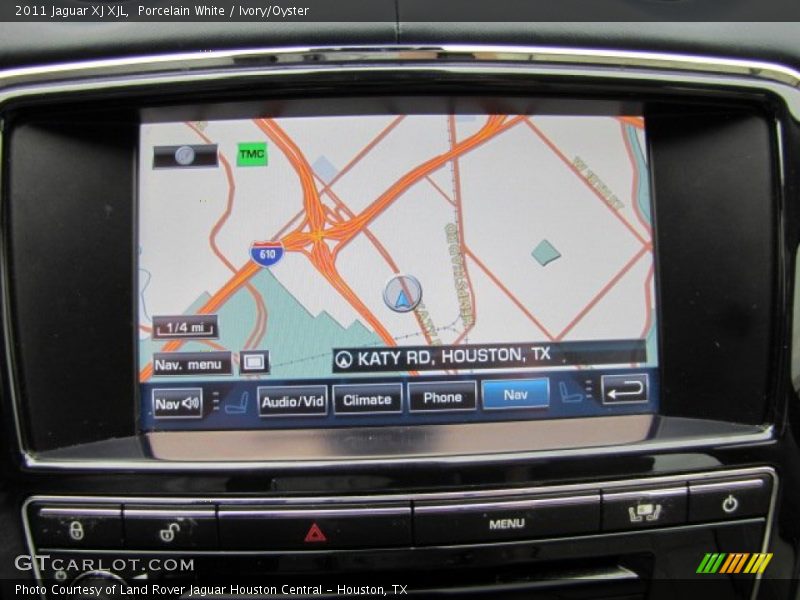 Navigation of 2011 XJ XJL