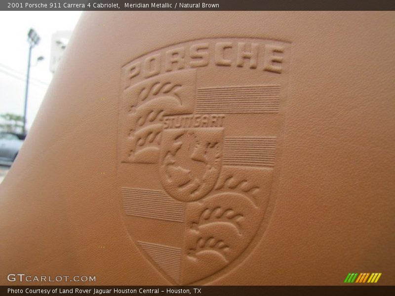 Embossed Porsche crest - 2001 Porsche 911 Carrera 4 Cabriolet
