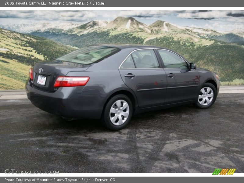 Magnetic Gray Metallic / Bisque 2009 Toyota Camry LE