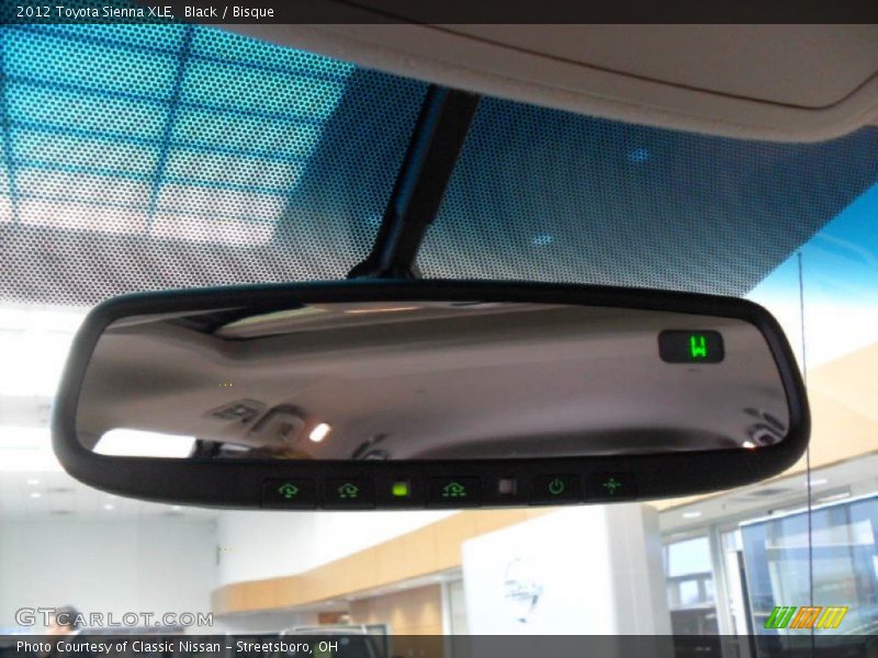 Black / Bisque 2012 Toyota Sienna XLE