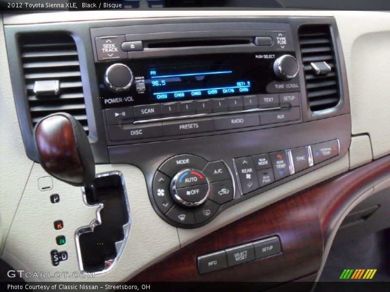 Black / Bisque 2012 Toyota Sienna XLE