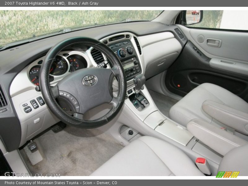 Black / Ash Gray 2007 Toyota Highlander V6 4WD