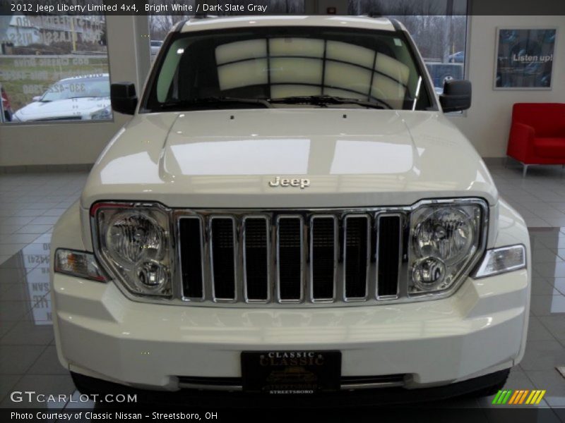 Bright White / Dark Slate Gray 2012 Jeep Liberty Limited 4x4