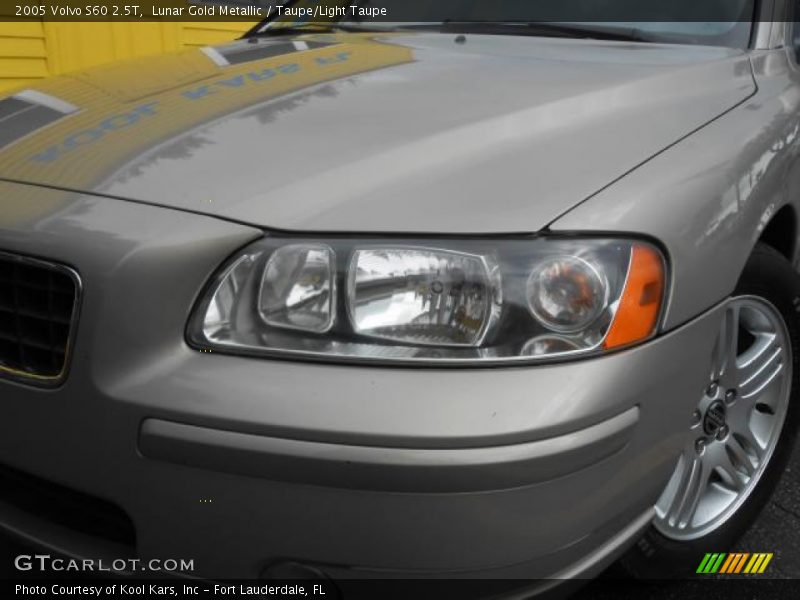 Lunar Gold Metallic / Taupe/Light Taupe 2005 Volvo S60 2.5T