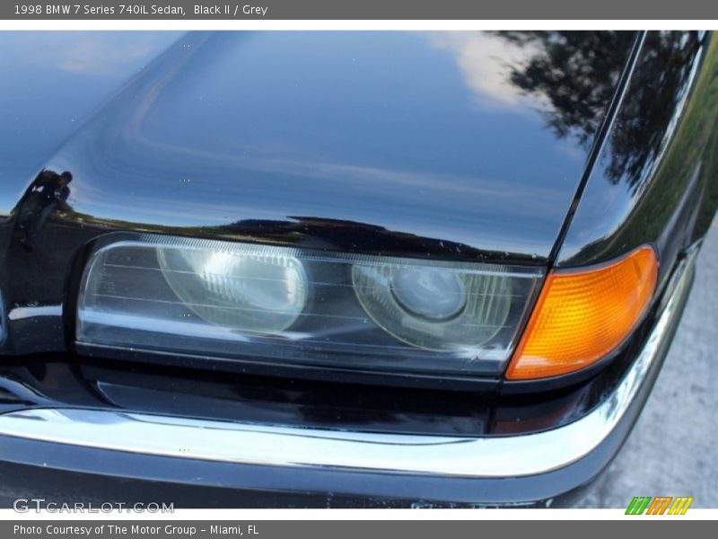 Black II / Grey 1998 BMW 7 Series 740iL Sedan