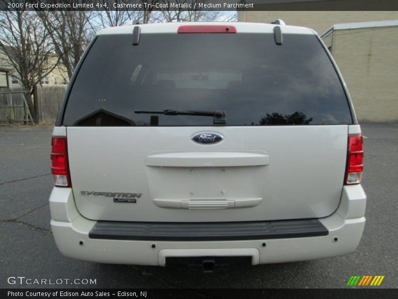 Cashmere Tri-Coat Metallic / Medium Parchment 2006 Ford Expedition Limited 4x4