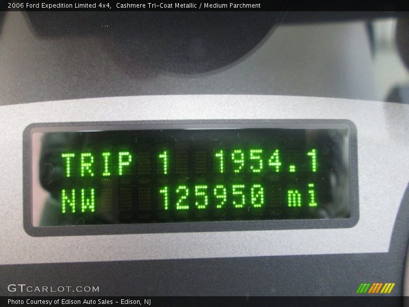 Cashmere Tri-Coat Metallic / Medium Parchment 2006 Ford Expedition Limited 4x4