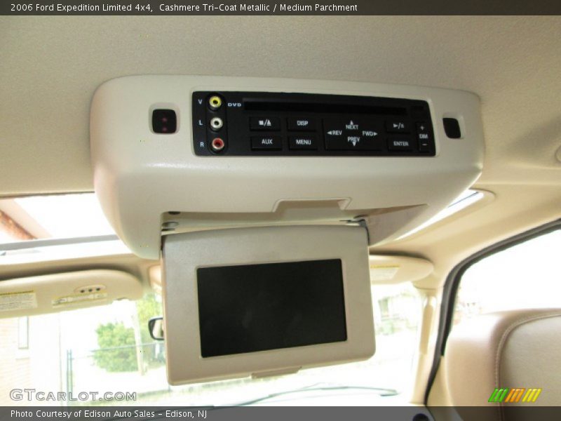 Cashmere Tri-Coat Metallic / Medium Parchment 2006 Ford Expedition Limited 4x4