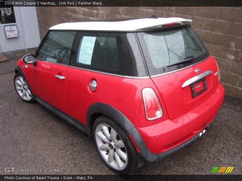 Chili Red / Panther Black 2006 Mini Cooper S Hardtop