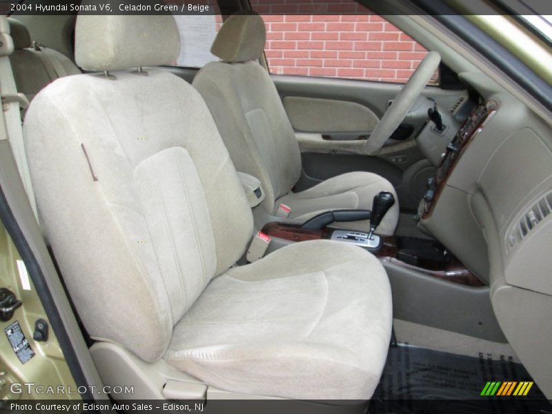 Front Seat of 2004 Sonata V6