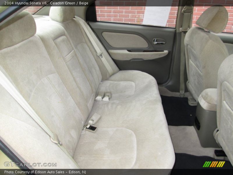Rear Seat of 2004 Sonata V6