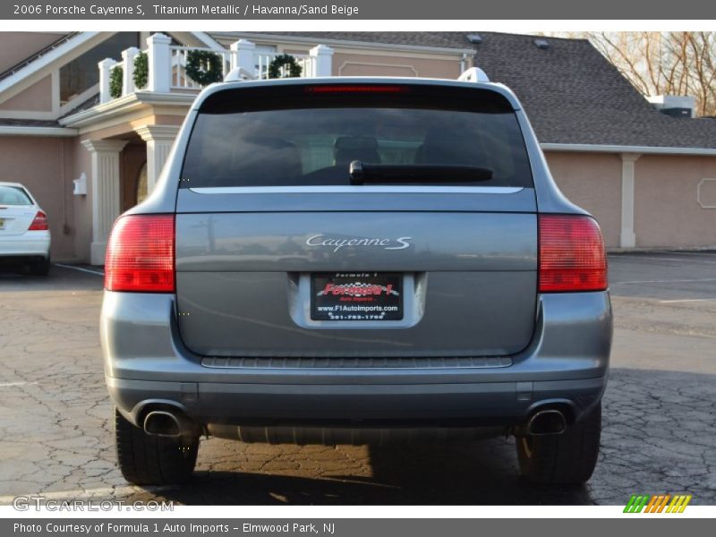 Titanium Metallic / Havanna/Sand Beige 2006 Porsche Cayenne S
