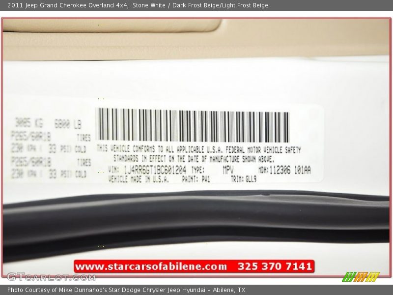 Stone White / Dark Frost Beige/Light Frost Beige 2011 Jeep Grand Cherokee Overland 4x4