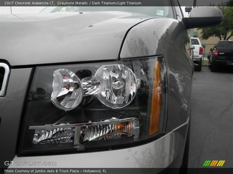 Graystone Metallic / Dark Titanium/Light Titanium 2007 Chevrolet Avalanche LT