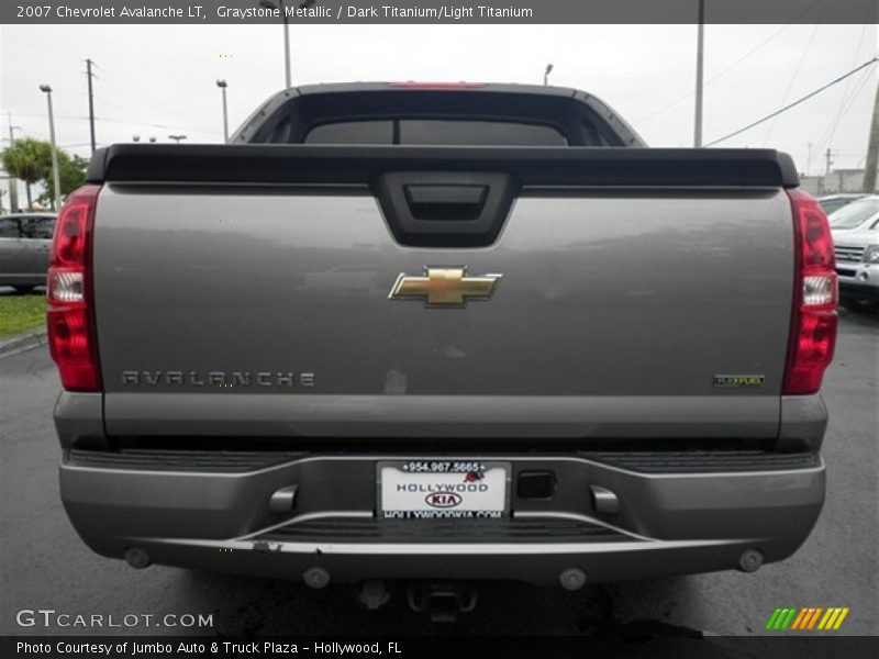 Graystone Metallic / Dark Titanium/Light Titanium 2007 Chevrolet Avalanche LT