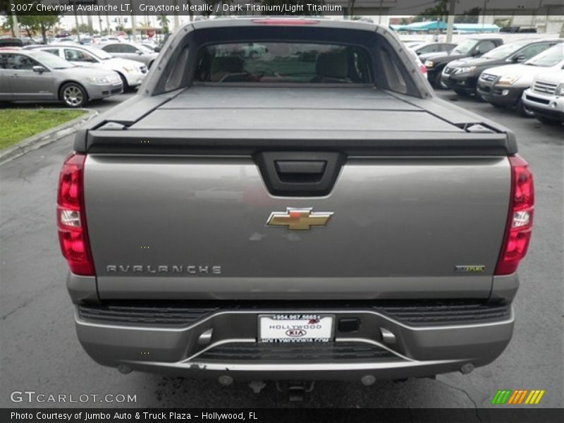 Graystone Metallic / Dark Titanium/Light Titanium 2007 Chevrolet Avalanche LT