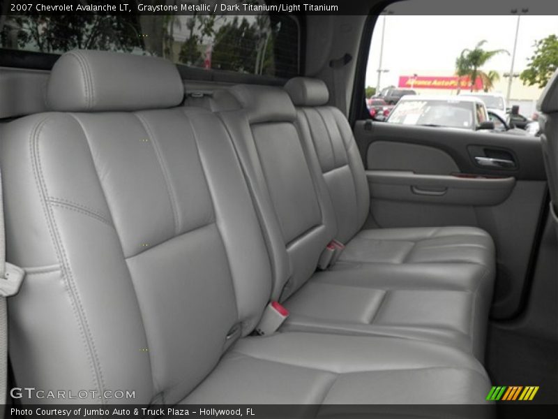 Graystone Metallic / Dark Titanium/Light Titanium 2007 Chevrolet Avalanche LT