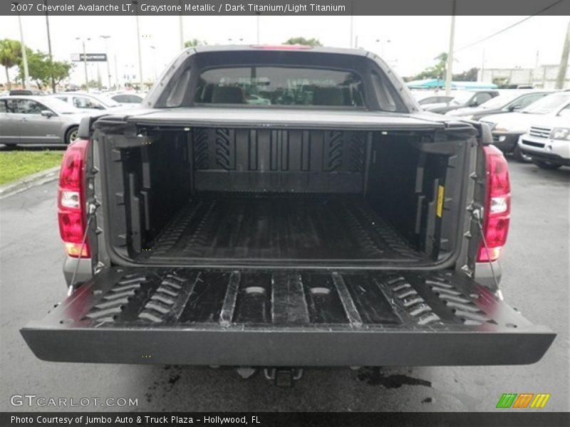 Graystone Metallic / Dark Titanium/Light Titanium 2007 Chevrolet Avalanche LT