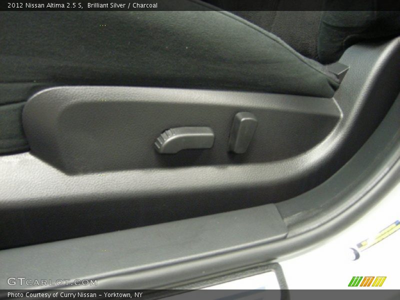 Brilliant Silver / Charcoal 2012 Nissan Altima 2.5 S