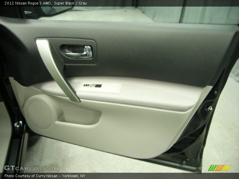 Super Black / Gray 2012 Nissan Rogue S AWD