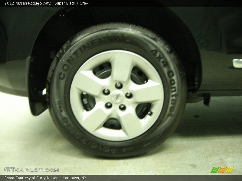 Super Black / Gray 2012 Nissan Rogue S AWD