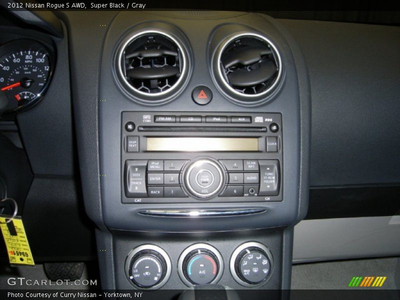 Super Black / Gray 2012 Nissan Rogue S AWD
