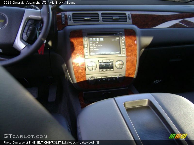 Black / Ebony 2013 Chevrolet Avalanche LTZ 4x4