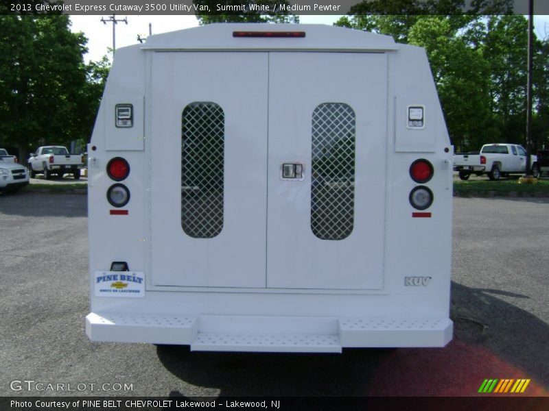 Summit White / Medium Pewter 2013 Chevrolet Express Cutaway 3500 Utility Van
