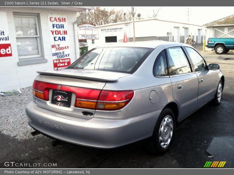 Silver / Gray 2000 Saturn L Series LS1 Sedan