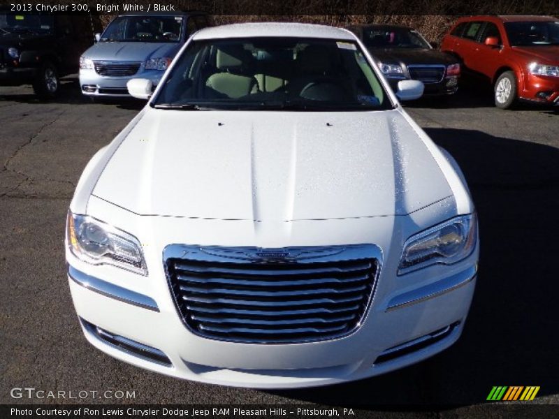 Bright White / Black 2013 Chrysler 300