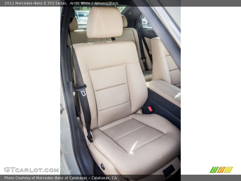 Arctic White / Almond/Black 2011 Mercedes-Benz E 350 Sedan