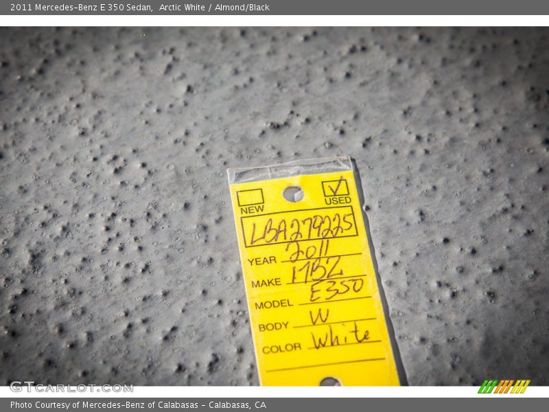 Arctic White / Almond/Black 2011 Mercedes-Benz E 350 Sedan
