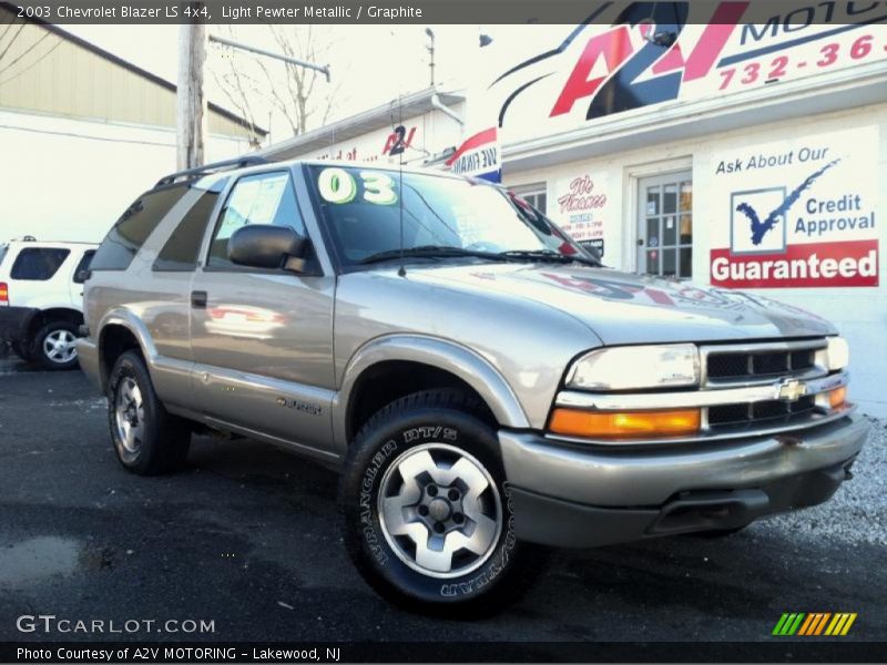 Light Pewter Metallic / Graphite 2003 Chevrolet Blazer LS 4x4