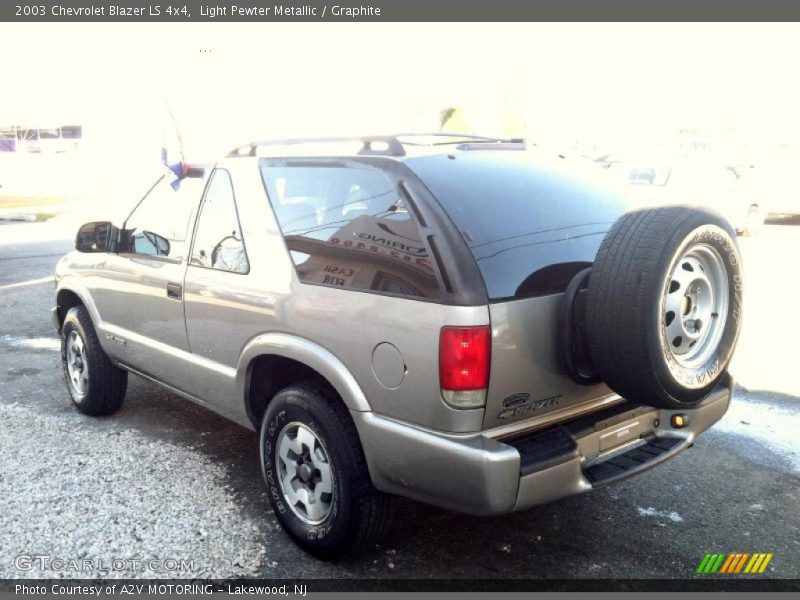 Light Pewter Metallic / Graphite 2003 Chevrolet Blazer LS 4x4