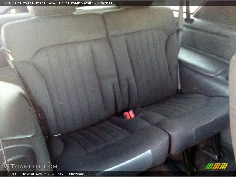 Light Pewter Metallic / Graphite 2003 Chevrolet Blazer LS 4x4