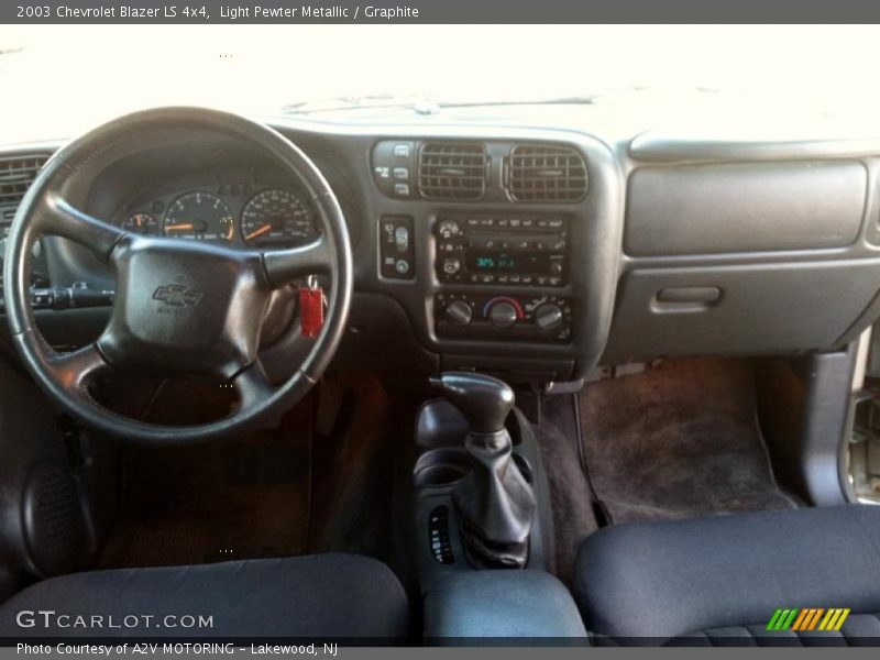 Light Pewter Metallic / Graphite 2003 Chevrolet Blazer LS 4x4