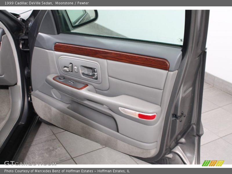 Door Panel of 1999 DeVille Sedan