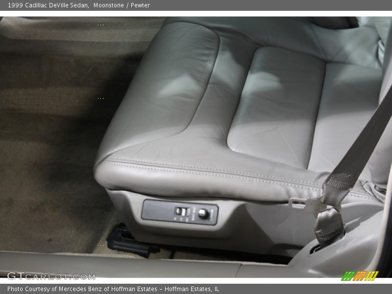 Moonstone / Pewter 1999 Cadillac DeVille Sedan